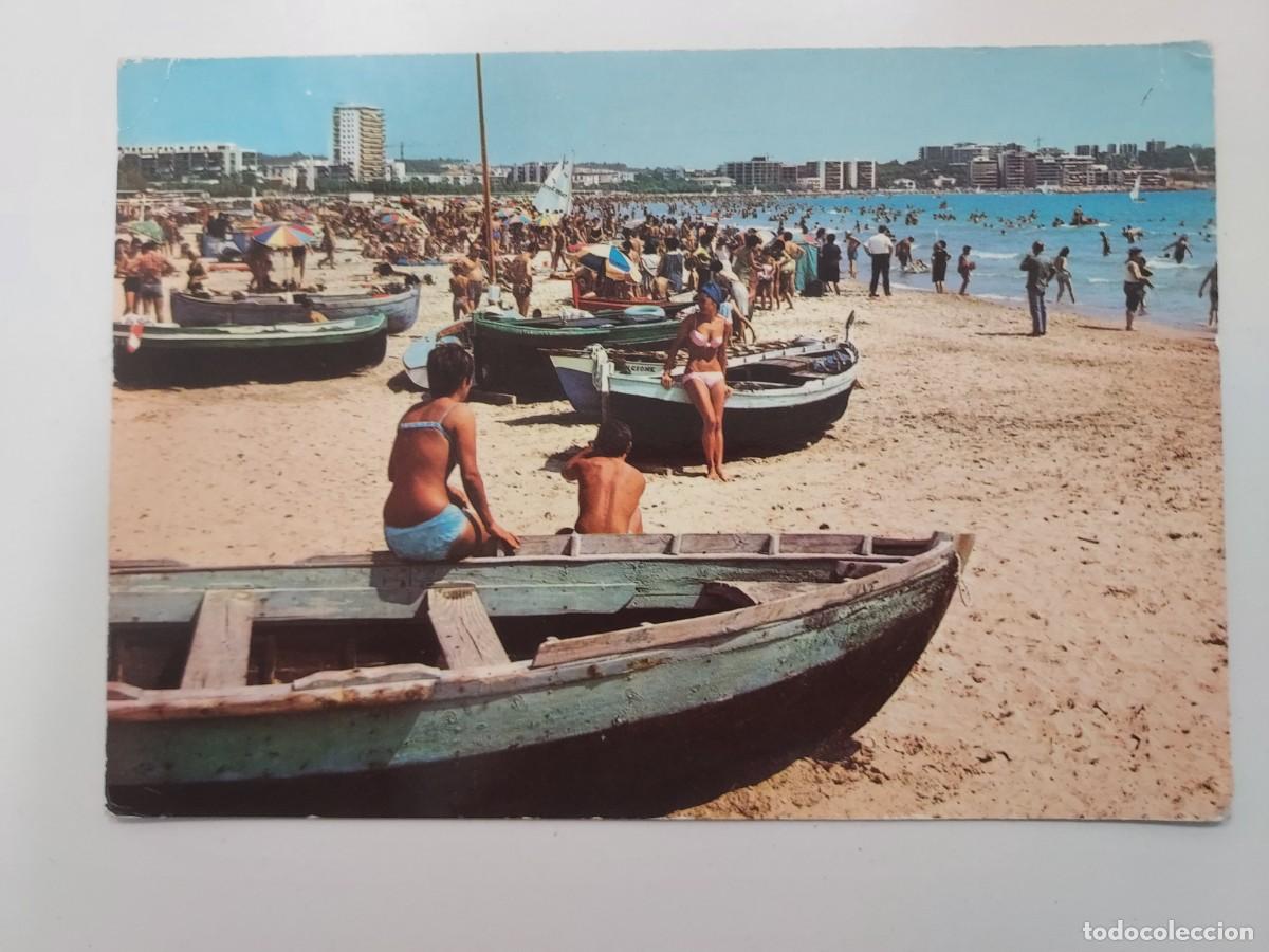 Postales: POSTAL SALOU UN DETALLE DE LA PLAYA DE LEVANTE. 1968. CIRCULADA. TARRAGONA