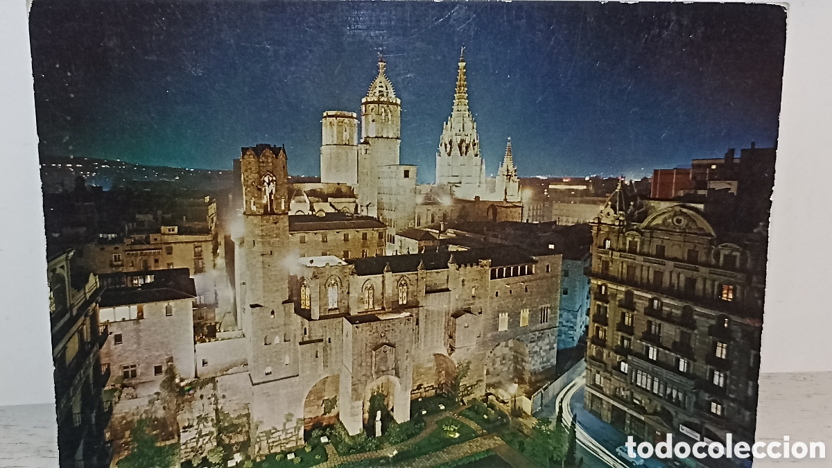 Cartes Postales: MINT!!Barrio G&oacute;tico plaza Ram&oacute;n Berenguer Barcelona de noche