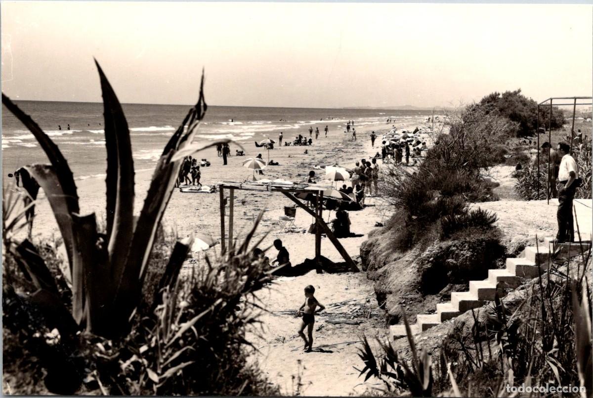 Postales: Cunit - Detalle de la playa - Raymond 1 - 148x98mm