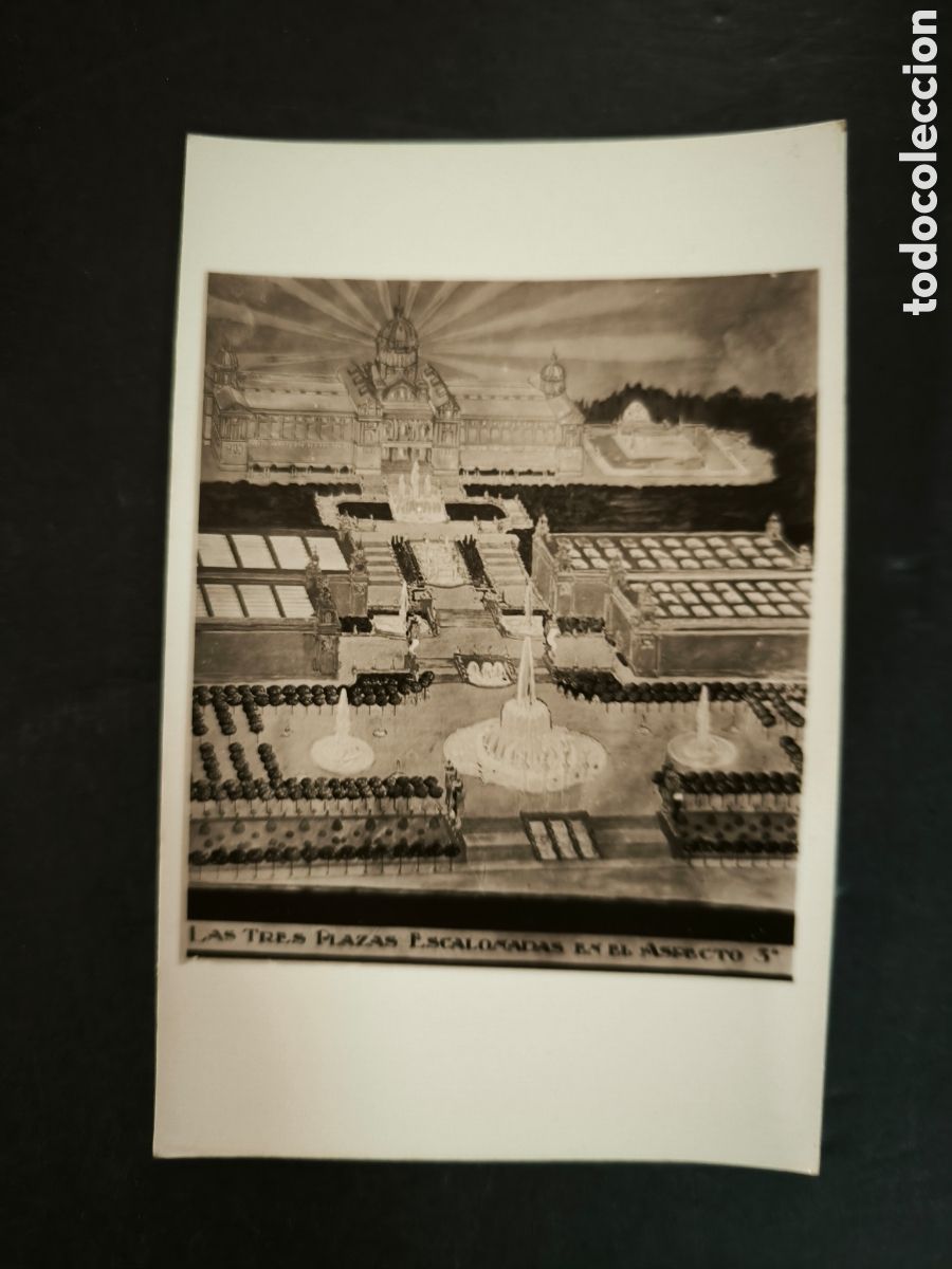 Postales: Postal Exposici&oacute;n internacional de Barcelona 1929. Las tres plazas.