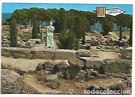 Postales: RUINAS GRIEGAS. ESTATUA DE ESCULAPI AL FONDO TEMPLO DE SERAPIS.- SAN MARTIN DE AMPURIAS / GIRONA