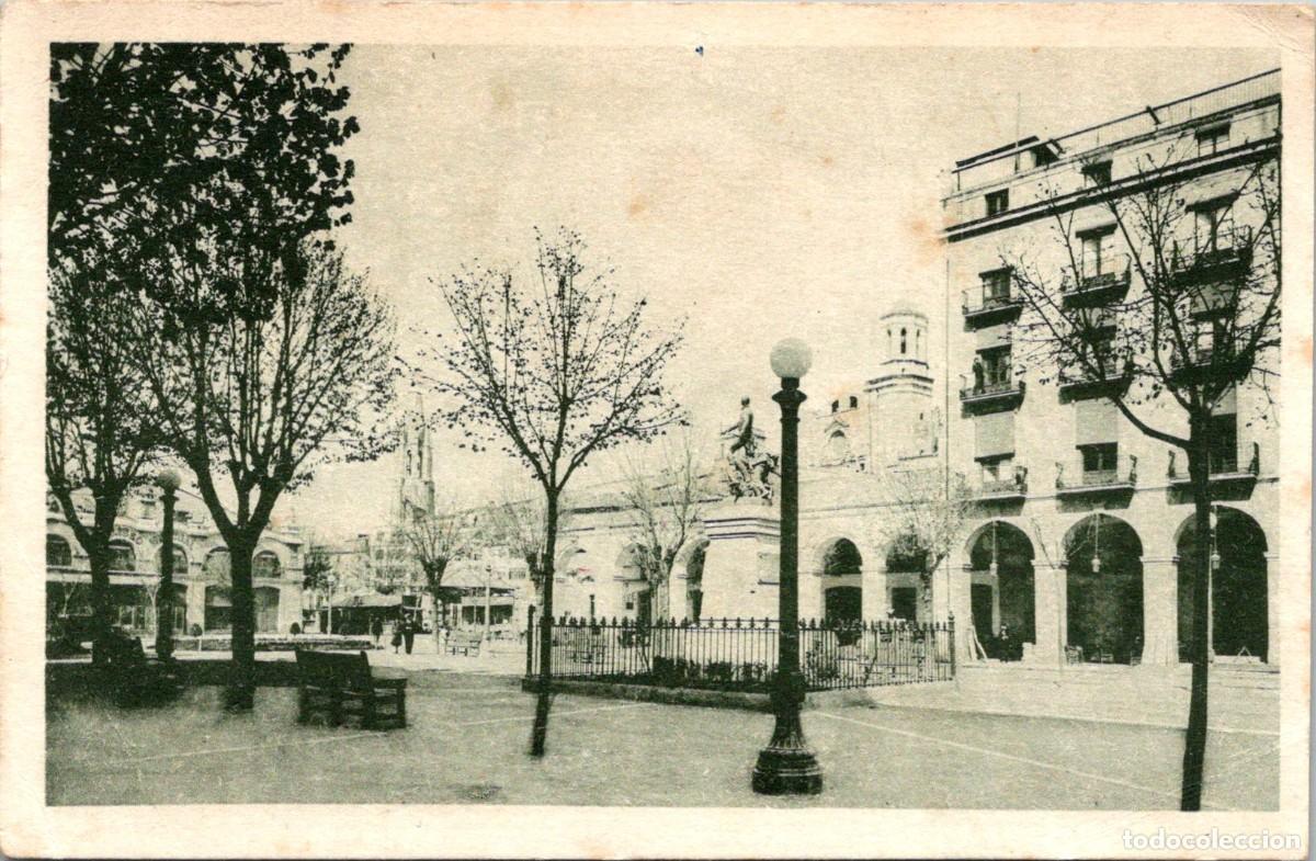 Postales: Girona - Pla&ccedil;a de l'Independ&egrave;ncia i Monument a &Agrave;lvarez - Hauser i Menet - Ed. D. C. P. - 138x90mm