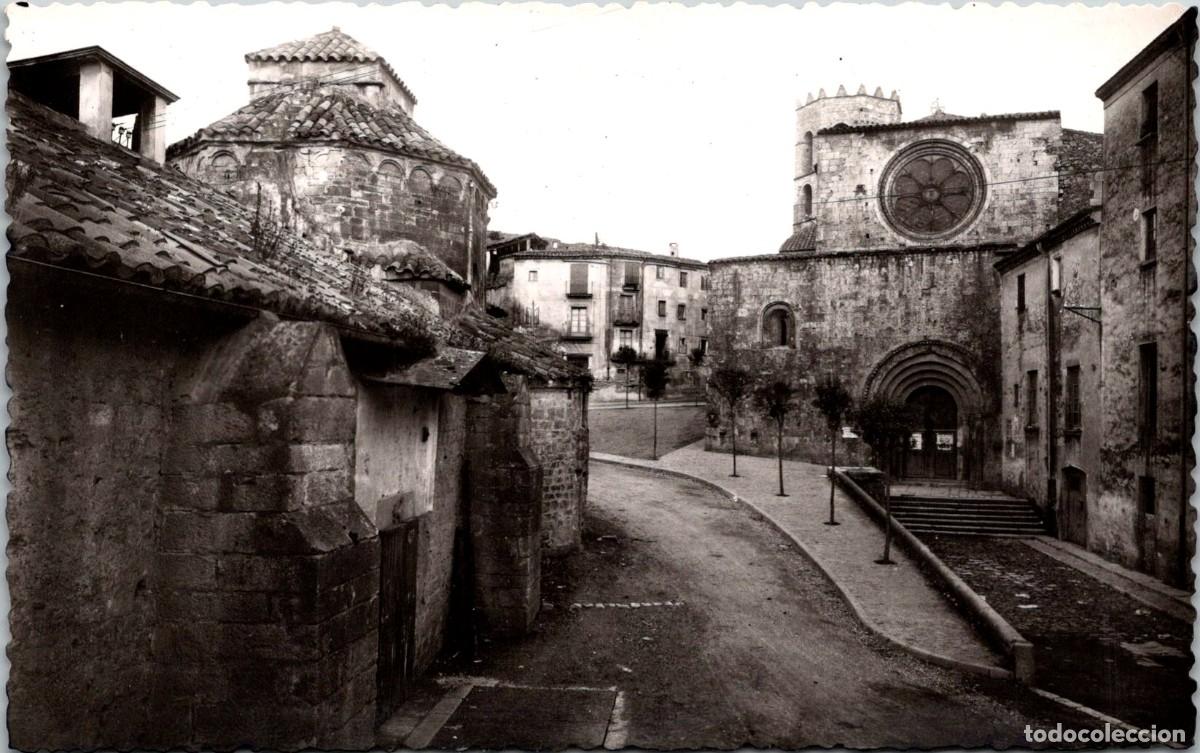Postales: Gerona - Plaza S. Pedro - Foto S. Mart&iacute; - 139x87mm - In&eacute;dita en Todocolecci&oacute;n
