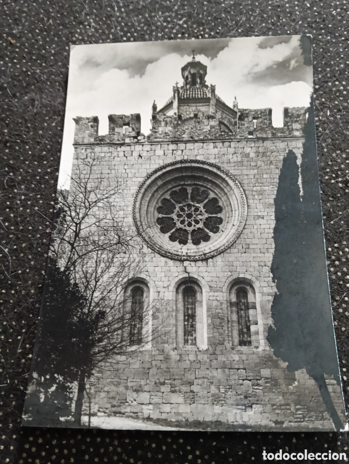 Postales: Postal de Santas Creus, (Tarragona), Roset&oacute;n Rom&aacute;nico Siglo XII