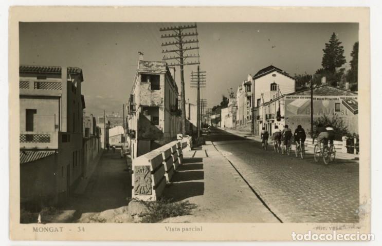 Postales: a11500 Montgat Vista Parcial Vela N&ordm;34 fotografica circulada ciclistas falange blavi rara