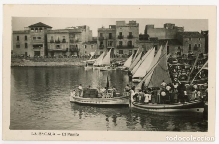 Postales: a11504 L' Escala El Puerto fotografica circulada animada