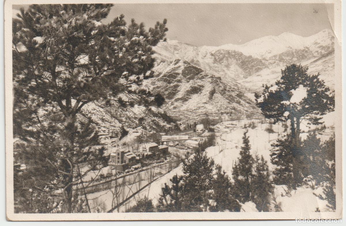 Postales: RIBAS DE FRESER a 920 m. s. m. Vista parcial.