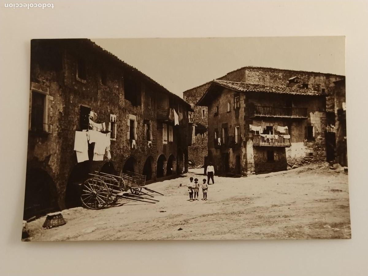 Postales: SANTA PAU - PLAZA MAYOR - EDITORIAL FOTOGRAFICA - 9 - POSTAL ANTIGUA (116.814)