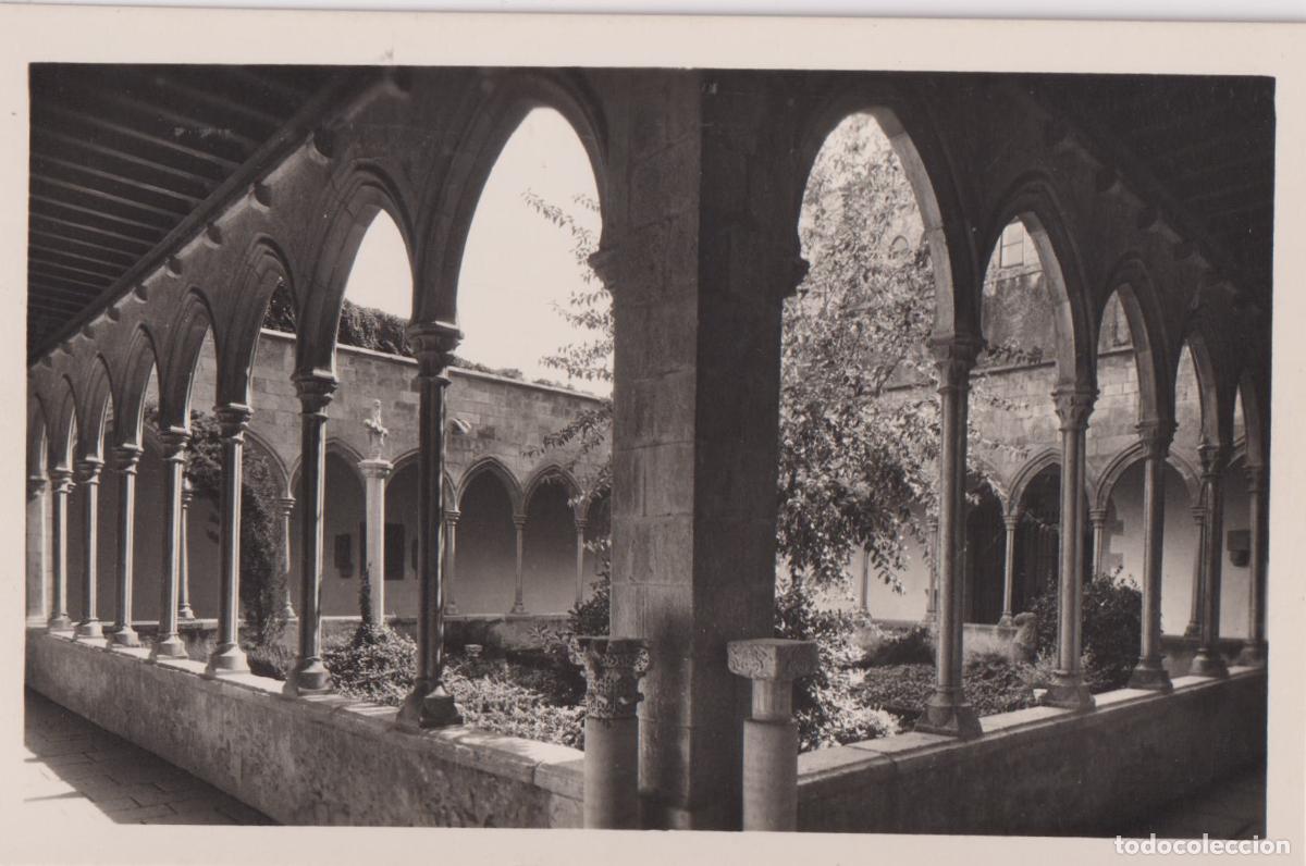 Postales: PALACIO DE PERELADA, CLAUSTRO DEL CARMEN &ndash; FOTOS MELI N&ordm;3 &ndash; S/C
