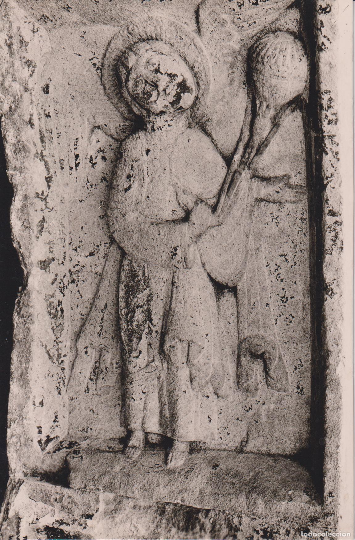 Postales: MONASTERIO DE RIPOLL, ANGEL INCESANDO AL OMNIPOTENYE - EXCL.MONASTERIO 523 - S/C