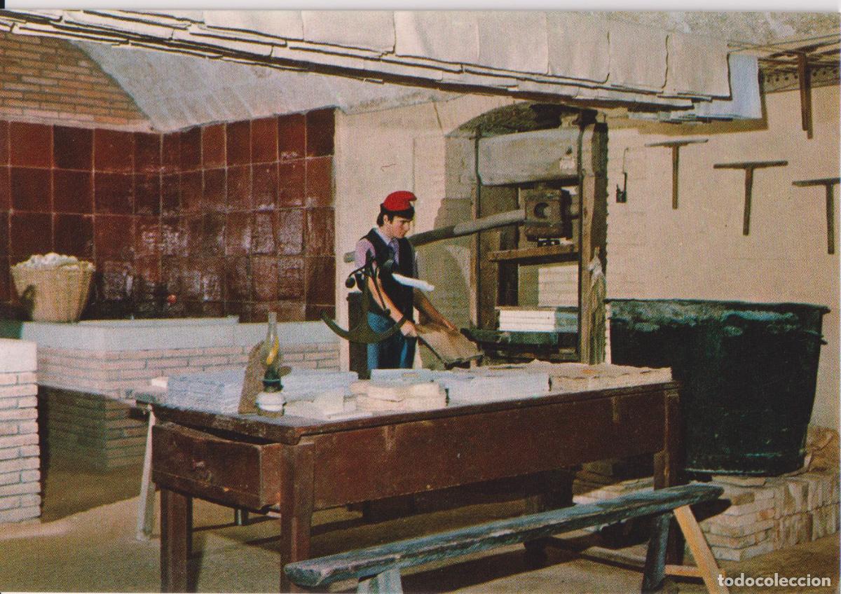 Postales: CAPELLADES, MUSEU NACIONAL DEL PAPER, L'ENCOLATGE - LLOBET N&ordm;8- S/C