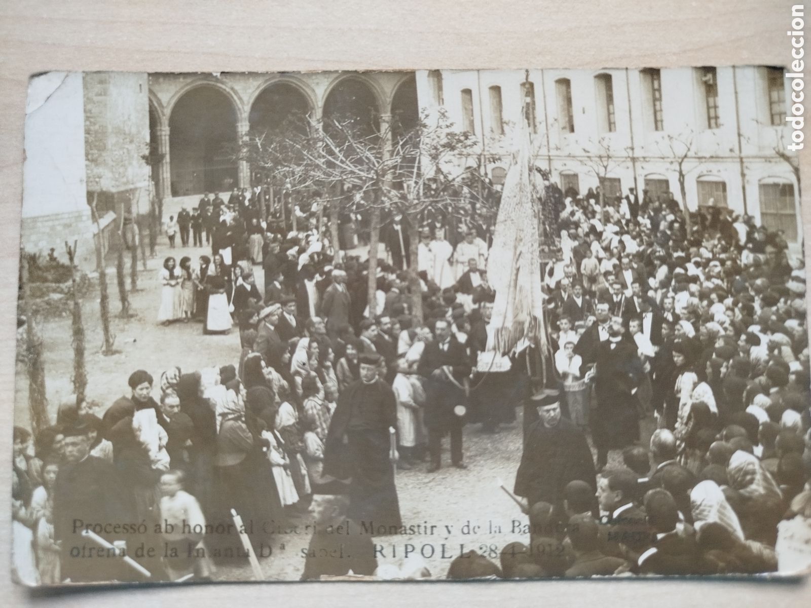 Postales: Ripoll, process&oacute; a honor del Cibori i la Bandera, 1912