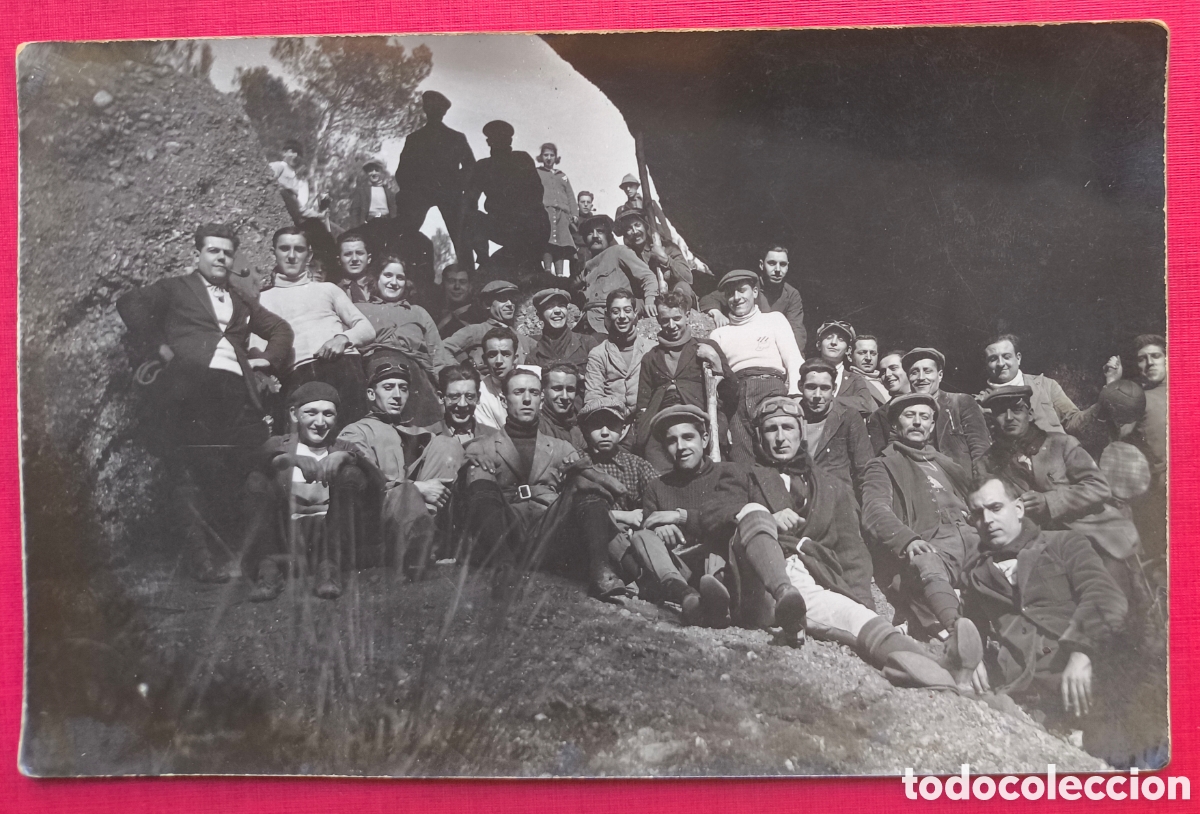 Postales: EXCURSI&Oacute; ERMITA BRUGUERS / CASTELL ERAMPRUNY&Agrave; RETRATO GRUPAL POSTAL FOTOGR&Aacute;FICA GAVA 1924
