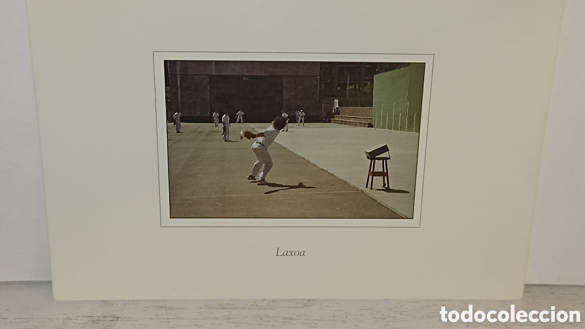 Postales: Mint jugando tenis.Laxoa