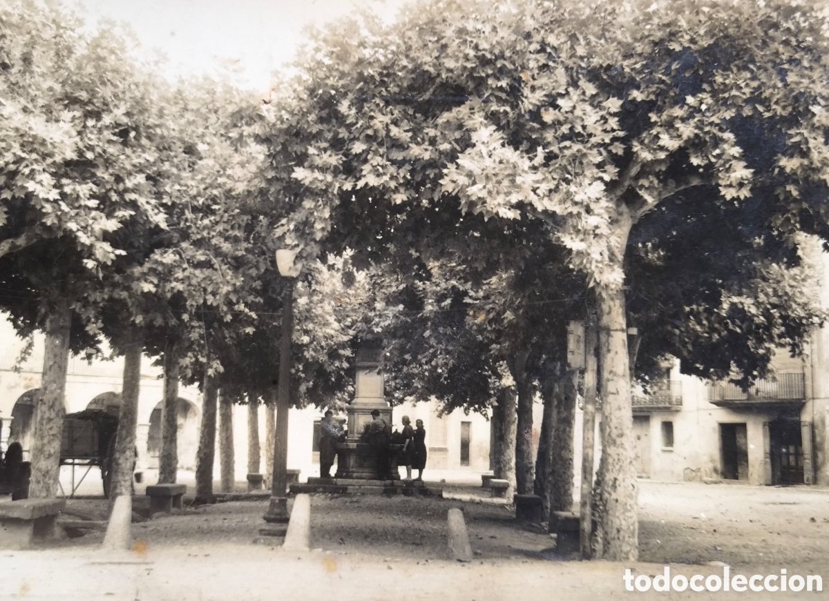 Cartes Postales: VERD&Uacute; PLA&Ccedil;A MAJOR POSTAL FOTOGR&Aacute;FICA ANIMADA FOTOGRAF&Iacute;A CALAFELL LLEIDA C. 1945