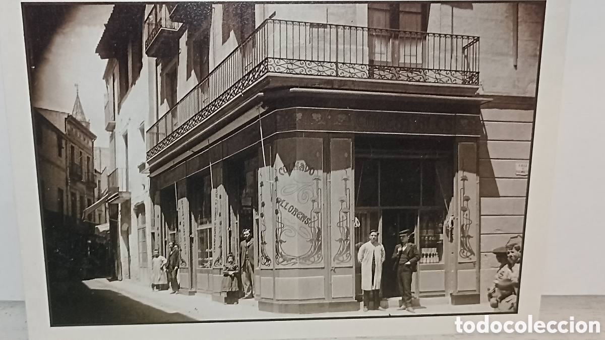 Postales: MINT 17/12 cm establecimiento de que viudas modernista en centro de Vilafranca de Pened&eacute;s