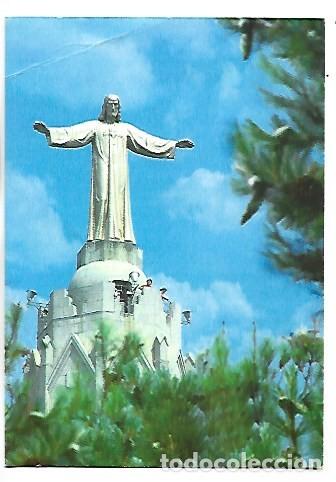 Postales: SAGRAT COR ENTRE ELS ARBRES.- TEMPLE DEL TIBIDABO.- BARCELONA