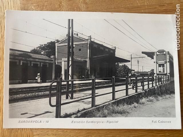 Postales: SARDA&Ntilde;OLA. N&ordm; 10 ESTACION SARDANYOLA-RIPOLLET. FOTO CABANAS. POSTAL SIN CIRCULAR