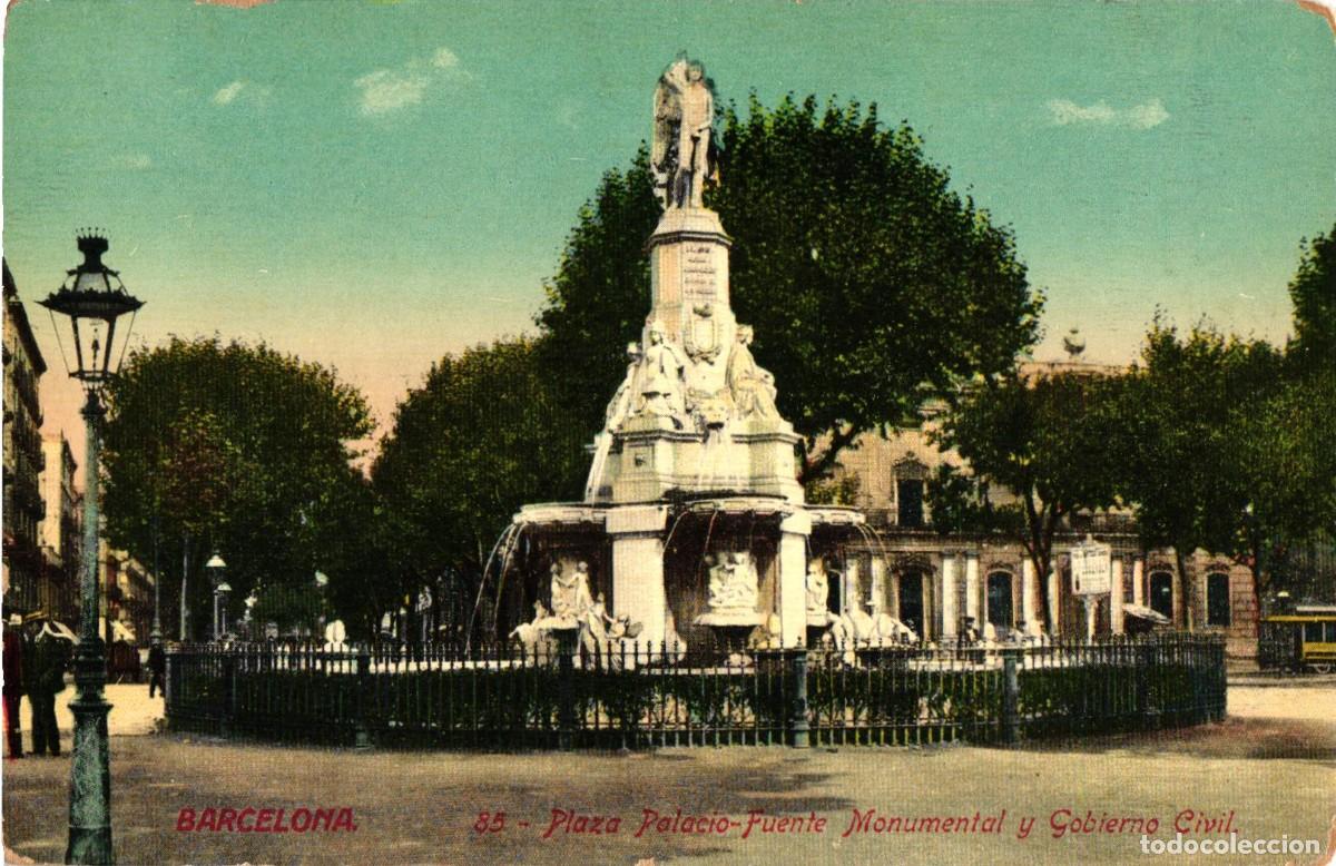 Postales: Barcelona - 85 Plaza Palacio-fuente Monumental y Gobierno Civil - Jorge Venini