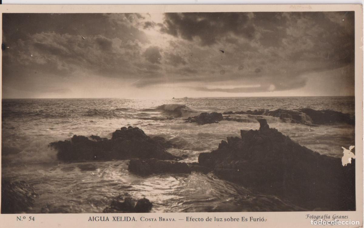 Postales: TAMARIU, PALAFRUGELL, CALA DE AIGUA XELIDA, EFECTO DE LUZ SOBRE ES FURI&Oacute; &ndash; FOT.GRANES &ndash; ESCRITA