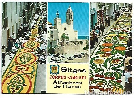 Postales: PLAYA DE ORO - GOLDEN BEACH.- ALFOMBRAS DE FLORES, CORPUS-CHRISTI.- SITGES / BARCELONA
