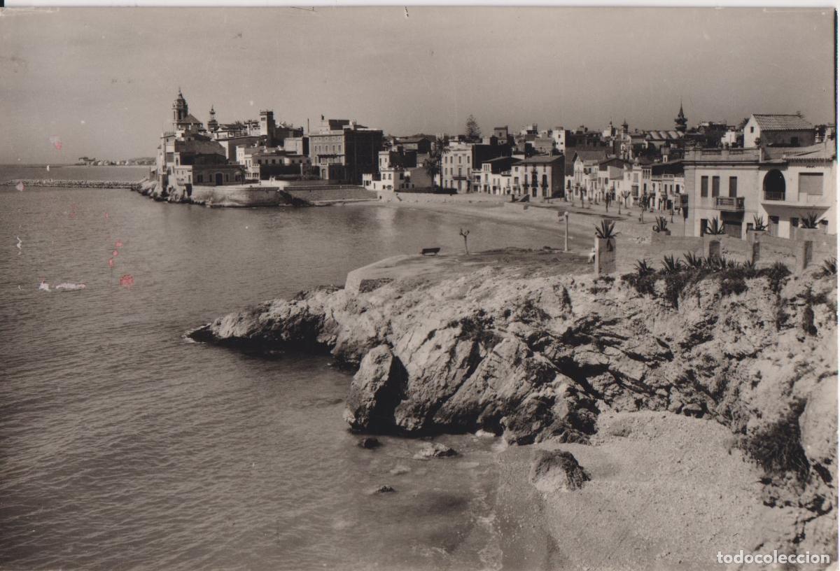 Postales: SITGES, PLAYA DE SAN SEBASTIAN - FOTO R.GASS&Oacute; N&ordm;507 - CIRCULADA 1959