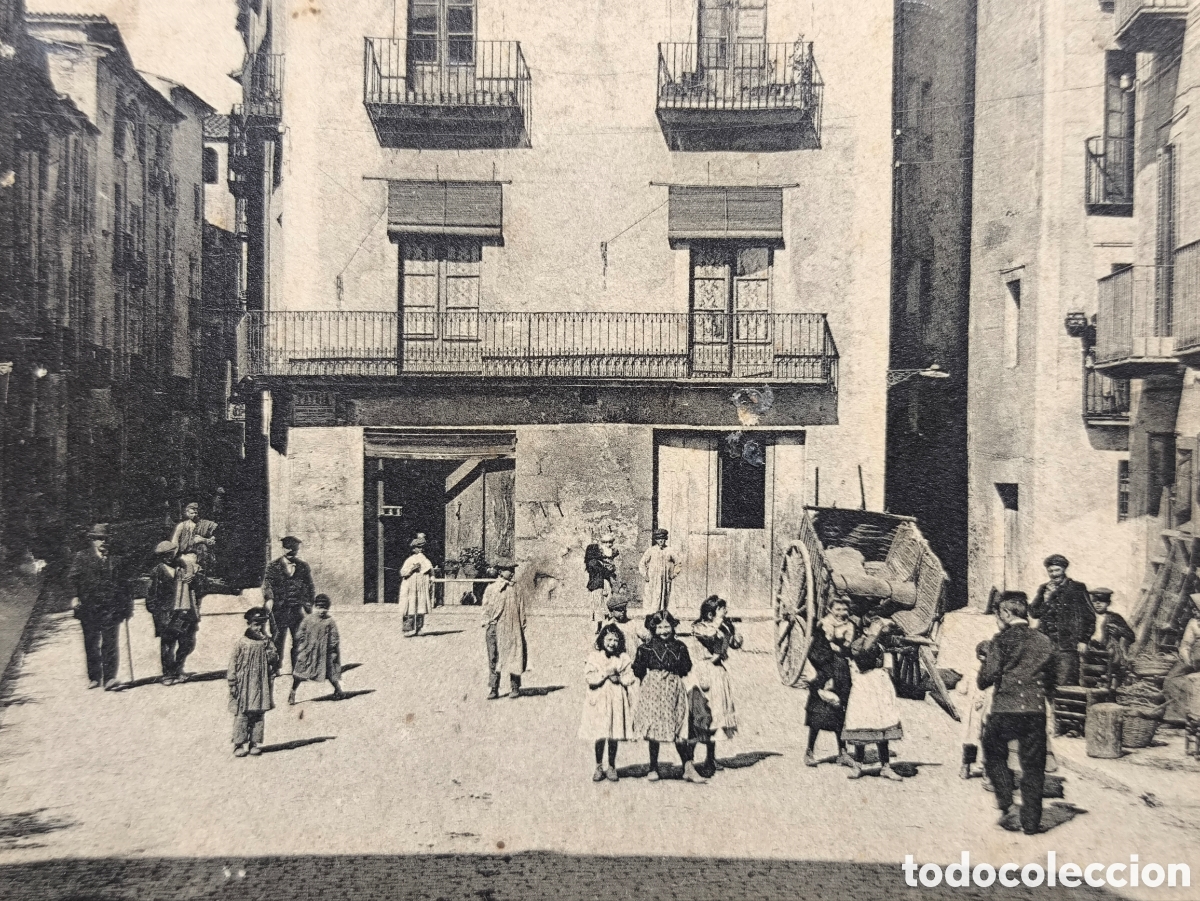 Postales: GIRONA CARRER DE LA BARCA PLA&Ccedil;A SANT AGUST&Iacute; POSTAL ANIMADA FOTOTIPIA ATV C. 1910