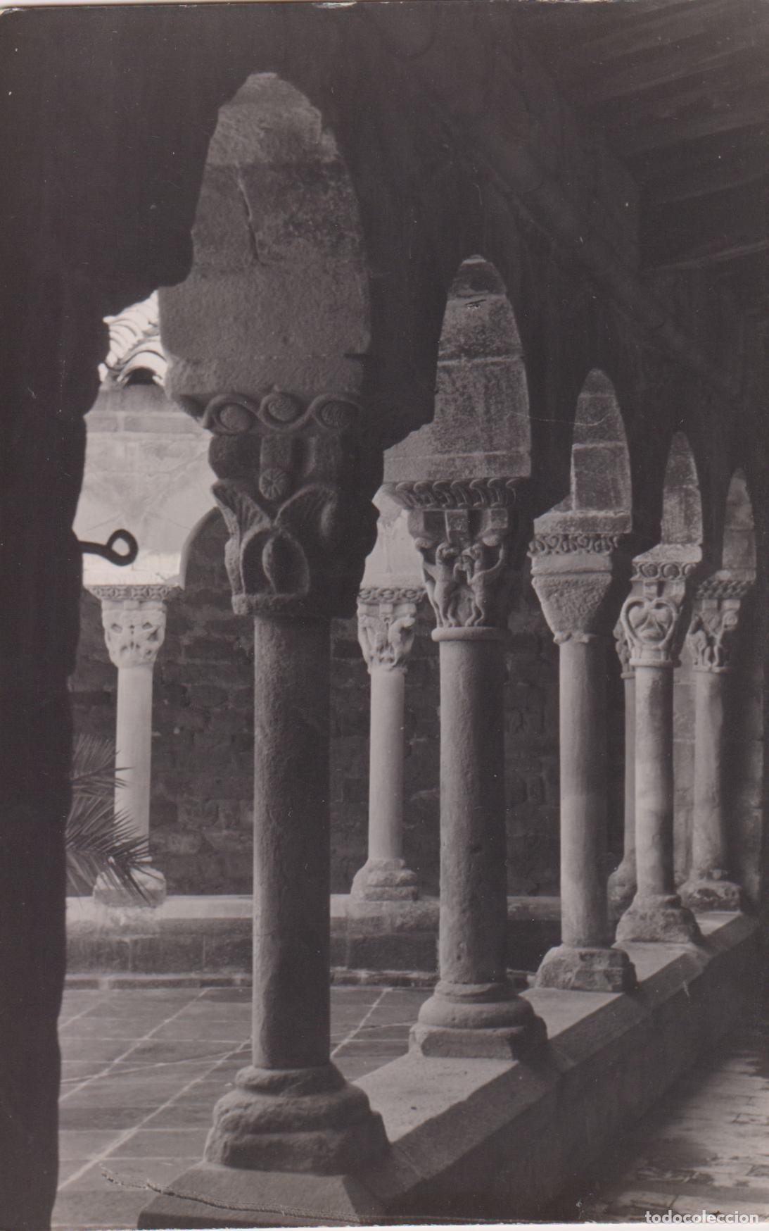Postales: LLU&Ccedil;&Agrave; (BARCELONA) Monestir de Santa Maria de Llu&ccedil;&agrave;, CLAUSTRE ROMANIC DEL SEGLE XII - S/C