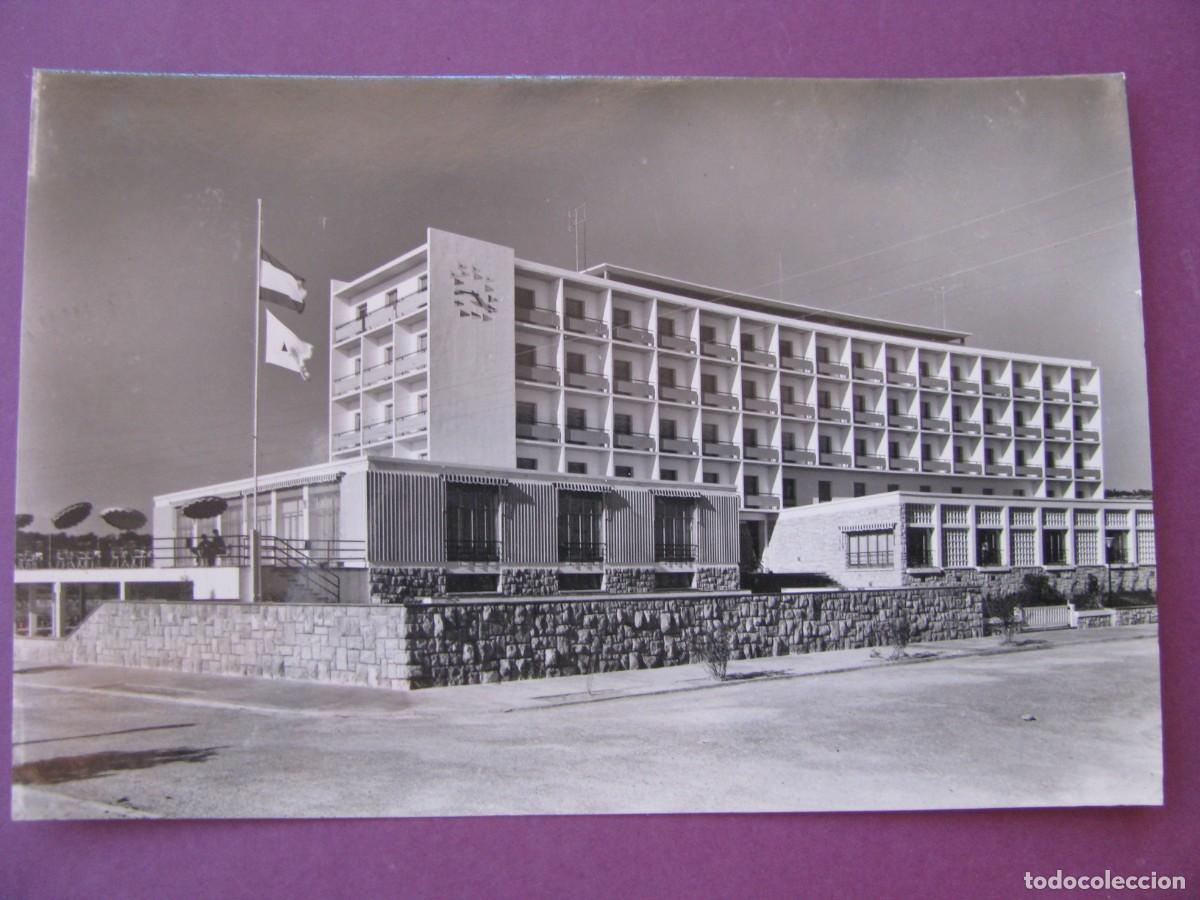 Postales: POSTAL FOTOGRAFICA RESIDENCIA MARITIMA PARA LOS EMPLEADOS DEL BANCO HISPANO AMERICANO, COMARRUGA.