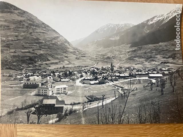 Postales: Viella. Vall d'Aran. N&ordf; 1. Vista general. Al fondo Monte Gar&oacute;s. Ed. Sicilia. postal sin circular