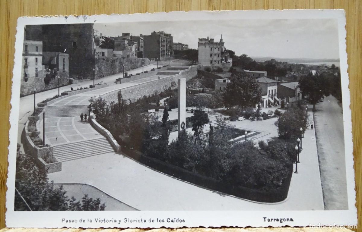 Postales: TARJETA POSTAL. TARRAGONA. PASEO DE LA VICTORIA Y GLORIETA DE LOS CA&Iacute;DOS