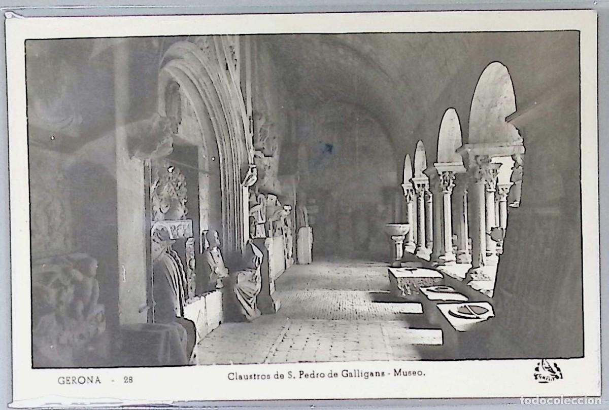 Postkarten: GERONA (GIRONA). CLAUSTROS DE SAN PEDRO DE GALLIGANS &ndash; MUSEO. Tarjeta postal antigua en blanco y neg