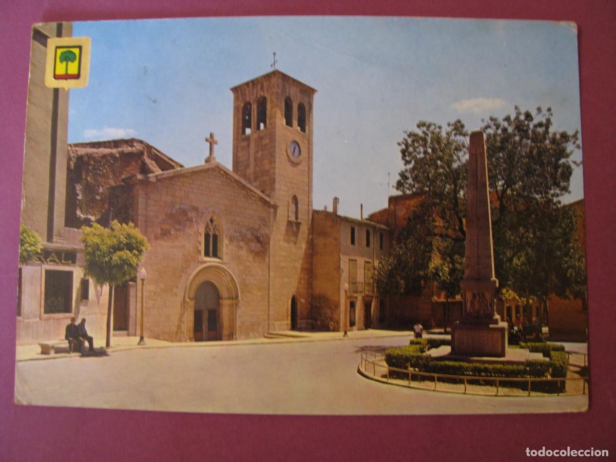 Postkarten: POSTAL DE FLIX. IGLESIA Y PLAZA DE LOS MARTIRES. ESCUDO DE ORO. CIRCULADA