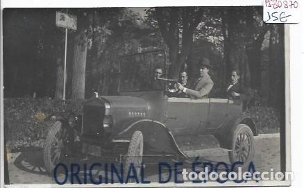 Postcards: (PS-80870)POSTAL FOTOGRAFICA DESCONOCIDA-AUTOMOVIL CALLE ANGEL CANO