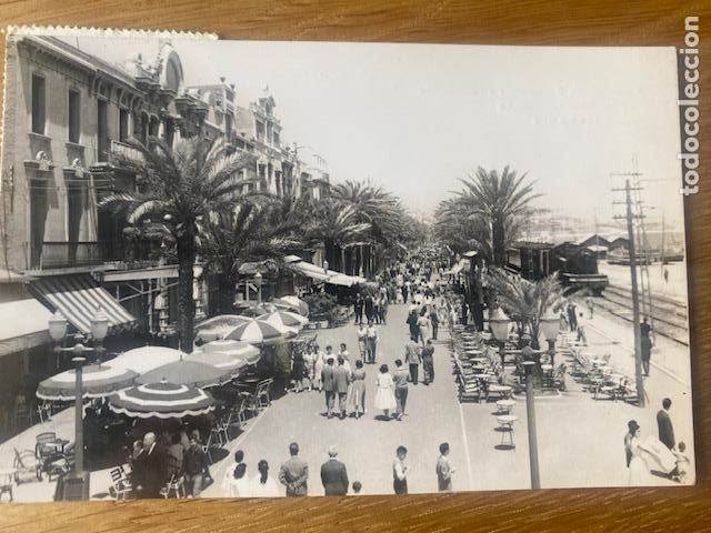 Cartoline: Badalona. N&ordm; 3. Rambla. Ed. Mauri. Circulada.