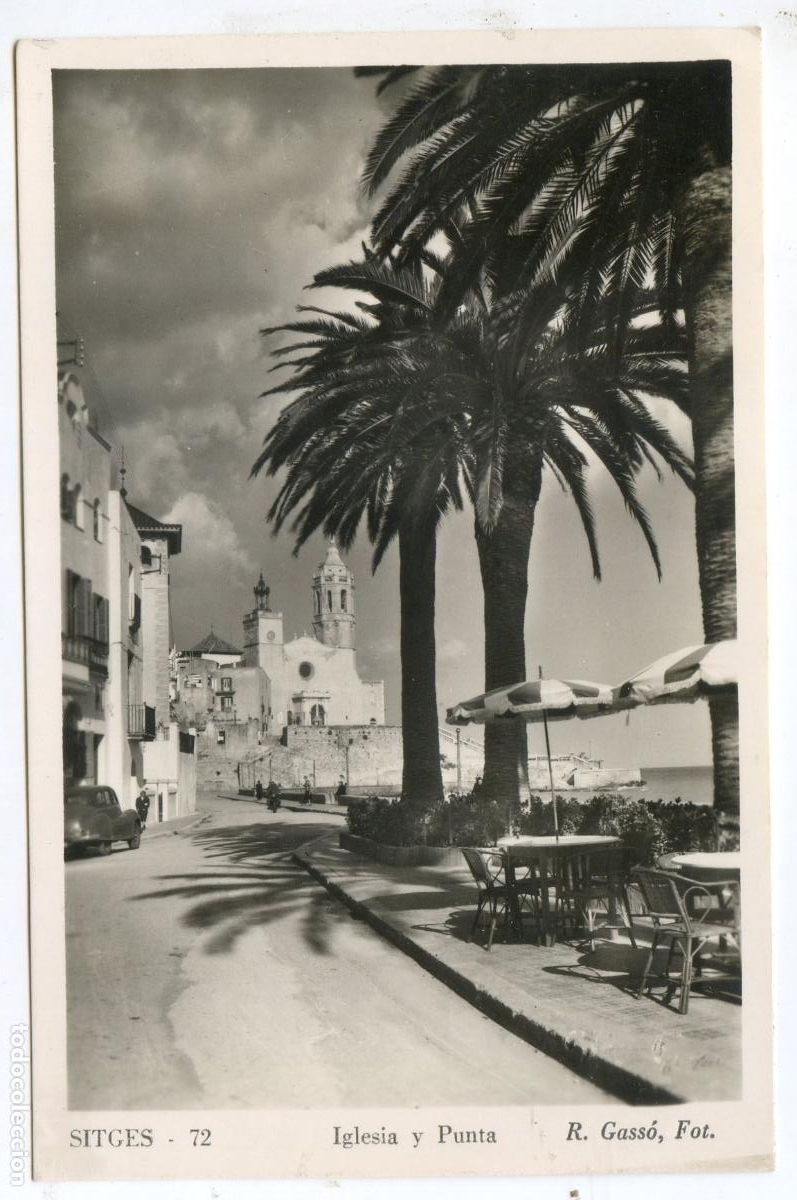 Cartoline: Sitges n&ordm; 72. Iglesia y Punta. R. Gass&oacute; Fot.