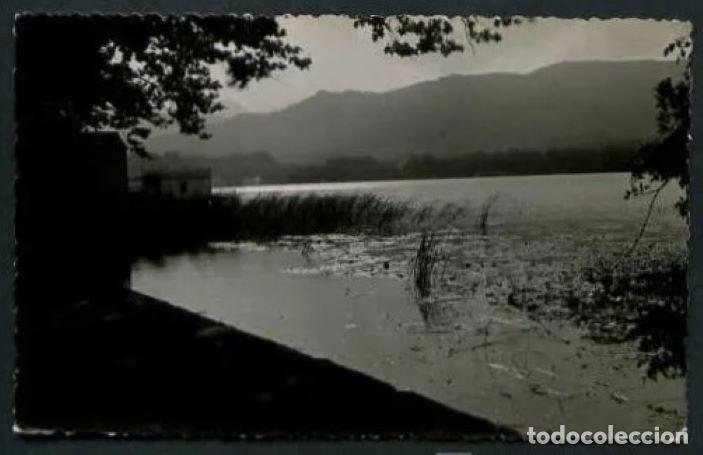 Postkarten: Banyoles. *Contraluz en el Lago* Foto S. Marti. Nueva.