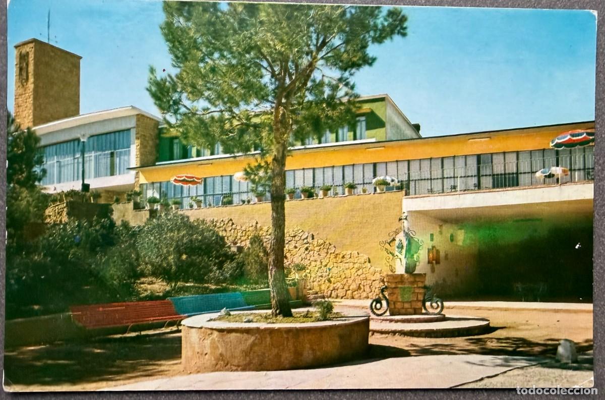 Postales: POSTAL TARRAGONA, CIUDAD RESIDENCIAL EDUCACION Y DESCANSO 35 FUENTE DE LA HISPANIDAD Y BAR