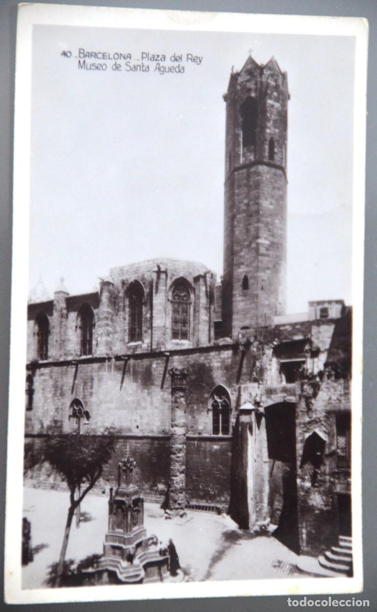 Postales: ANTIGUA POSTAL DE BARCELONA - PLAZA DEL REY Y MUSEO DE SANTA &Aacute;GUEDA (SIN CIRCULAR / A&Ntilde;OS 60)