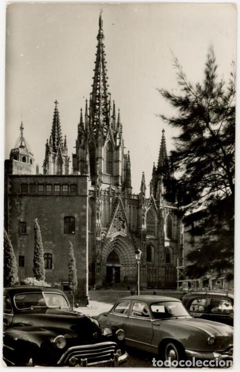 Postales: a11554 Barcelona Catedral Cebollero n&ordm;86 fotografica circulada Oldsmobile Panhard Dyna Z