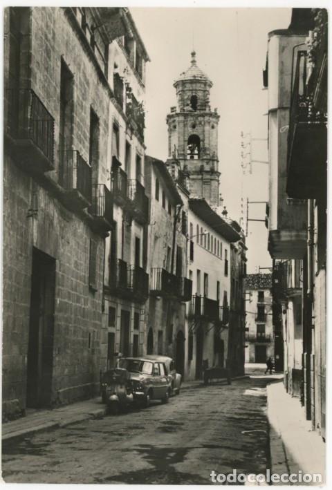 Postales: a11564 Gandesa Calle De Serrano Su&ntilde;er N&ordm;6 fotografica escrita vespa seat 850
