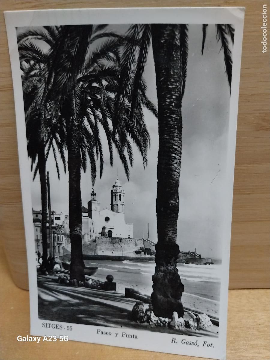 Postales: SITGES PASEO Y PUNTA ED R GASSO FOT 55 CIRCULADA A&Ntilde;O 1960 ANIMADA