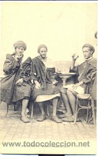 Postales: Ceuta. Moros tomando caf&eacute; - Foto 1