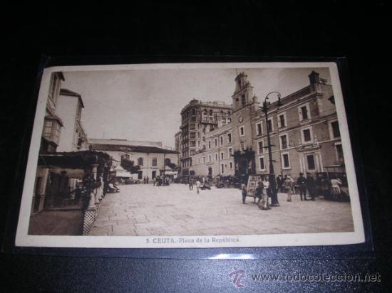 Postales: 5 CEUTA - PLAZA DE LA REPUBLICA - Foto 1