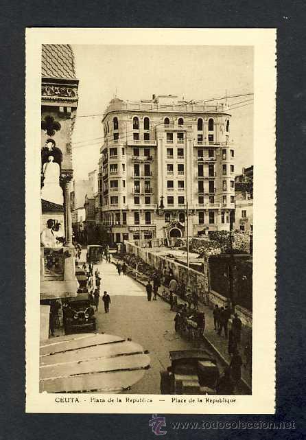 Postales: Postal de CEUTA: Plaza de la Republica - Foto 1