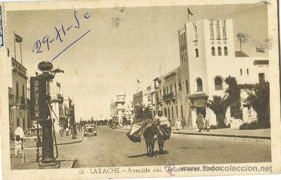 Postales: LARACHE. AVENIDA DEL GENERAL&Iacute;SIMO FRANCO. CIRCULADA EN 1950. - Foto 1