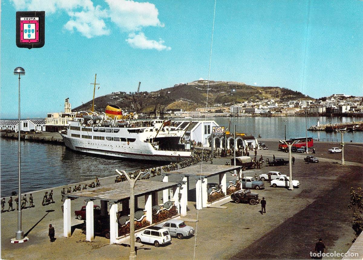 Postales: Postal de Ceuta con Vista Parcial y Transbordador en el Puerto