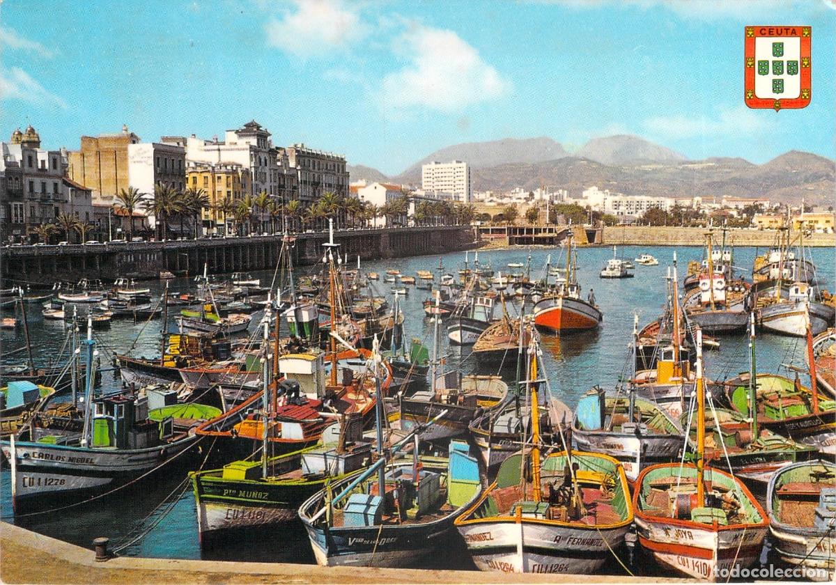 Postales: Postal de Ceuta - Vista del Puerto Pesquero con Barcos