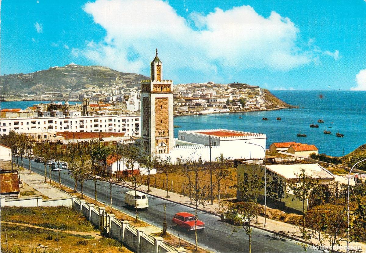 Postales: Postal de Ceuta con Vista Parcial y Mezquita