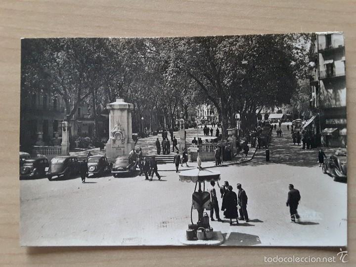 Postales: POSTAL DE FIGUERAS - RAMBLA, PARTE ALTA - Foto 1